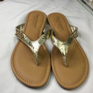 Juicy Couture flip flops thongs gold 9